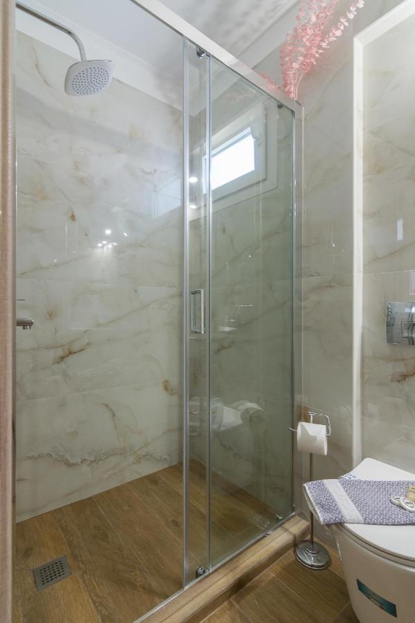 Aphrodite Apartment Atene Esterno foto