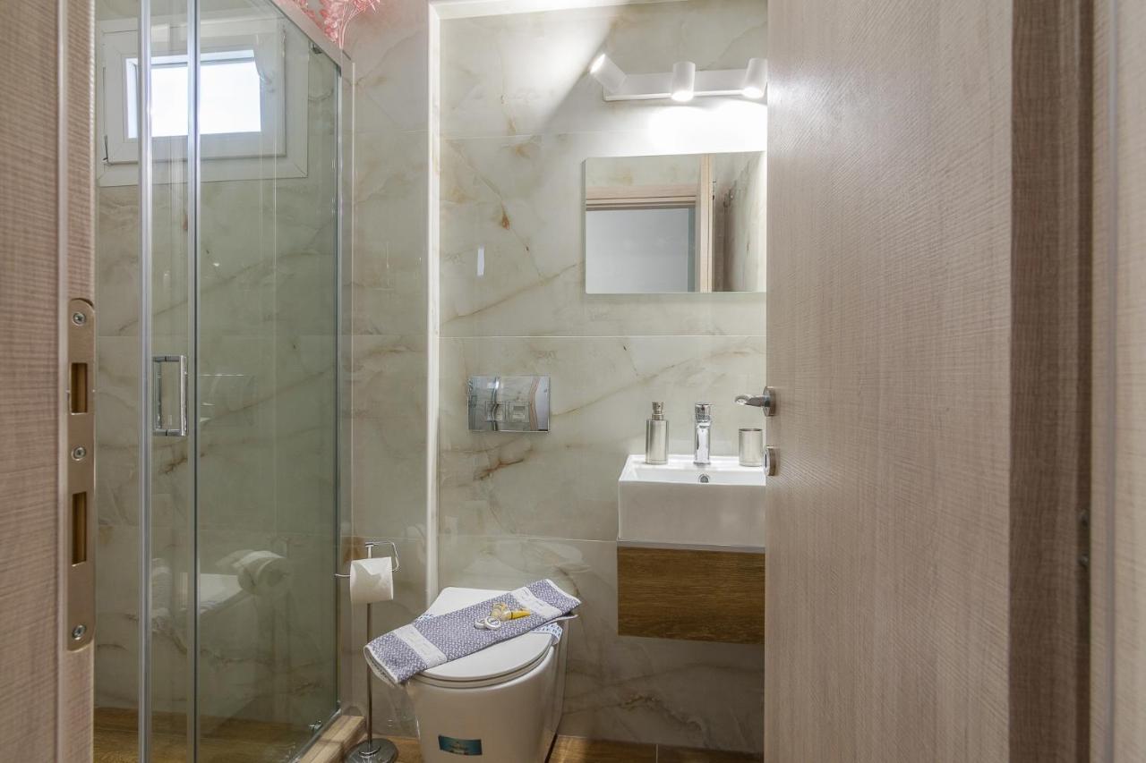 Aphrodite Apartment Atene Esterno foto