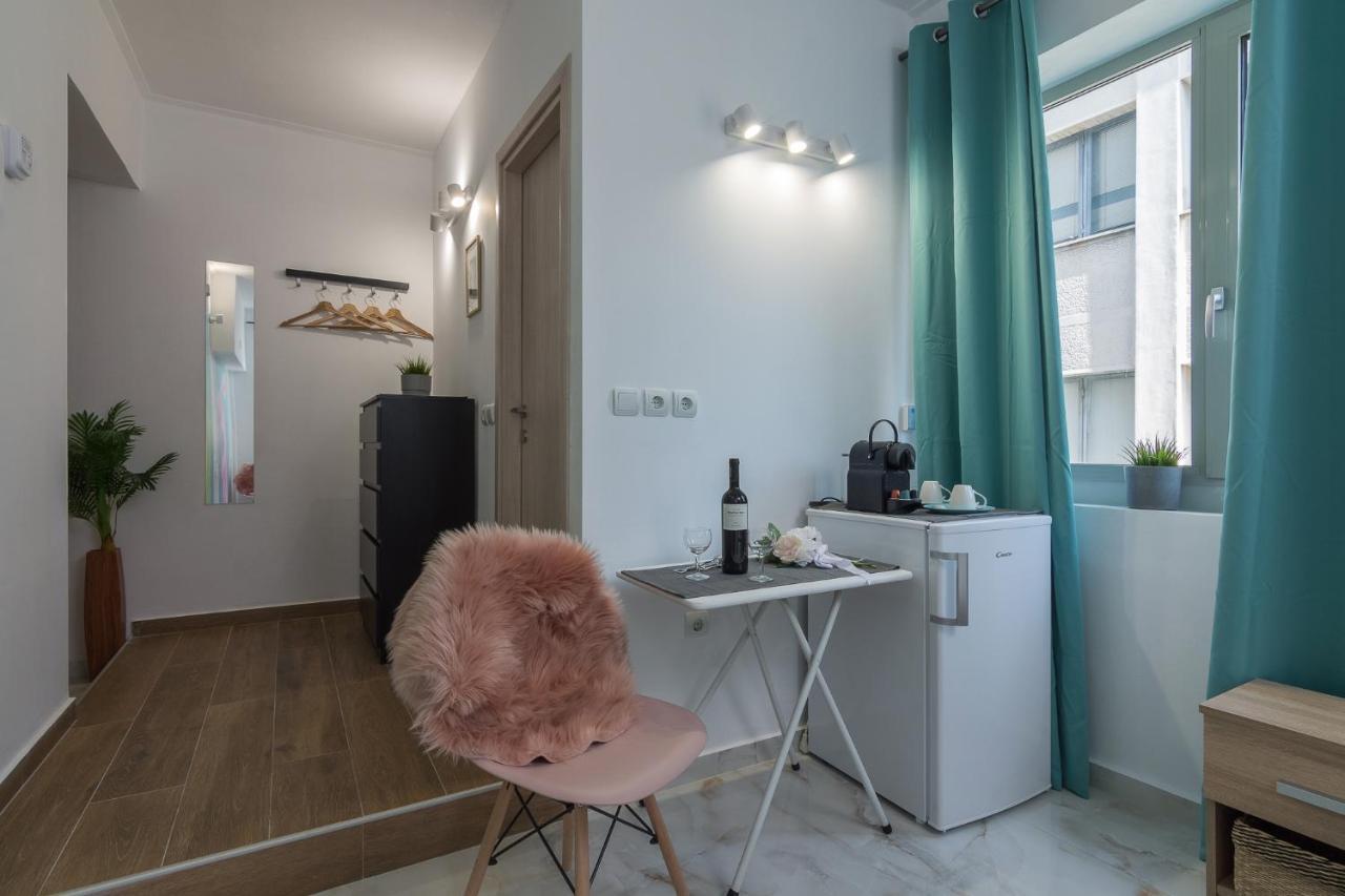 Aphrodite Apartment Atene Esterno foto